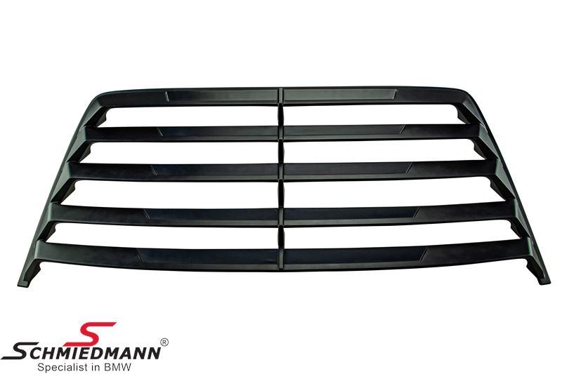 Rear window louvers — view 1