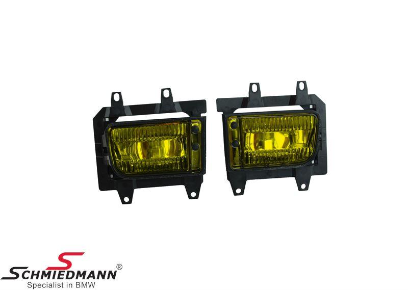 Yellow fog lights with glass lens for late model (1988-1993) — view 1