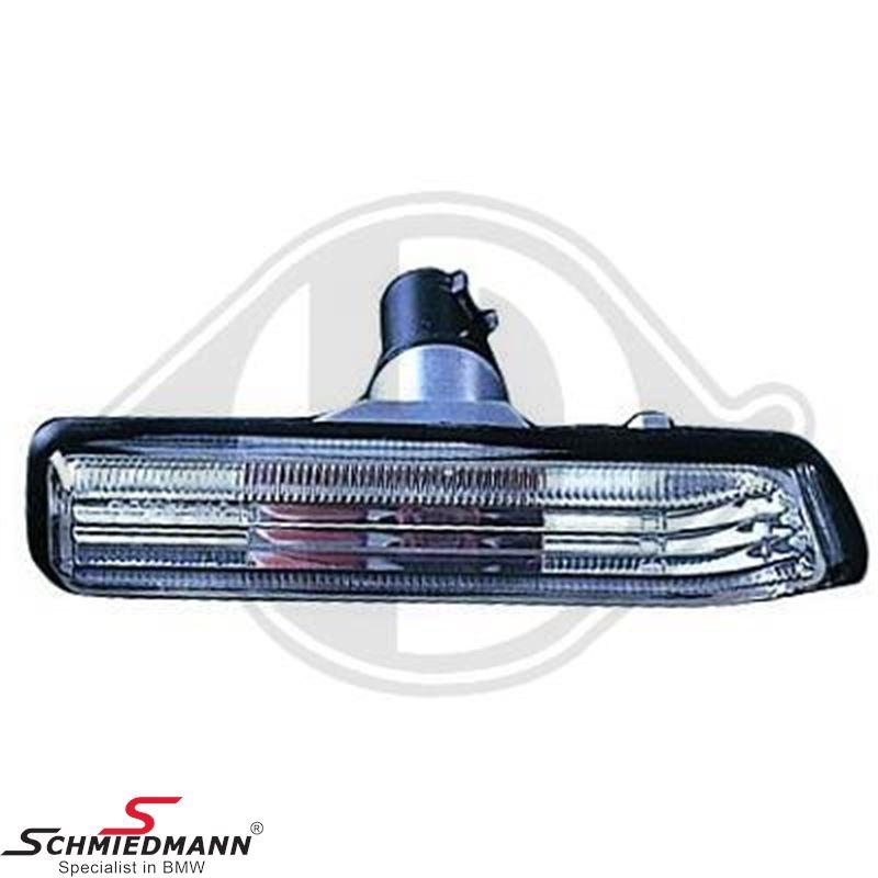 Clear sidemarkers for late model (1996-1999) — view 1